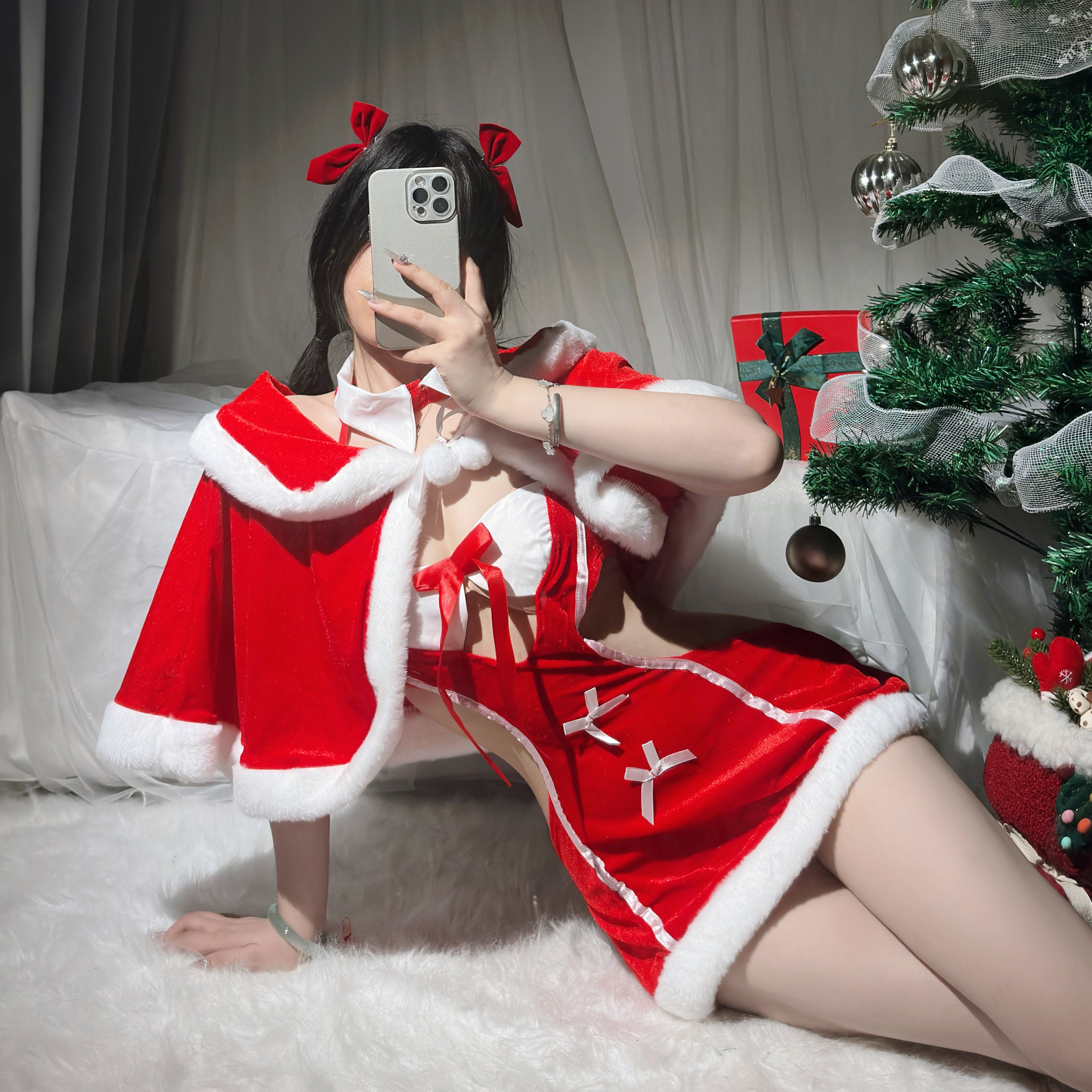 ✨ 聖夜のレディ・サンタガールセット（ケープ付き）